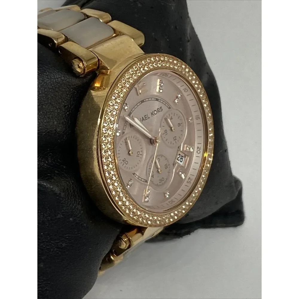 Michael Kors Parker MK5896 Womens Stainless Steel Analog Dial Quartz Watch XWO3